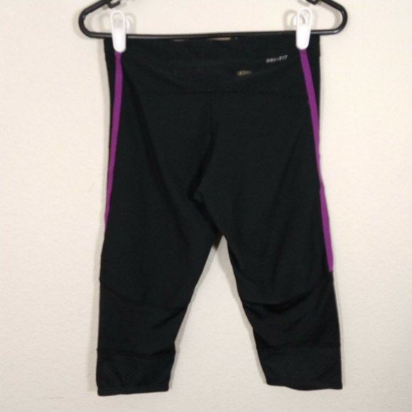 NIKE Dri-Fit Women's Epic Mesh Insert Capri Leggings Reflective Black Sz S (26") - Picture 3 of 12